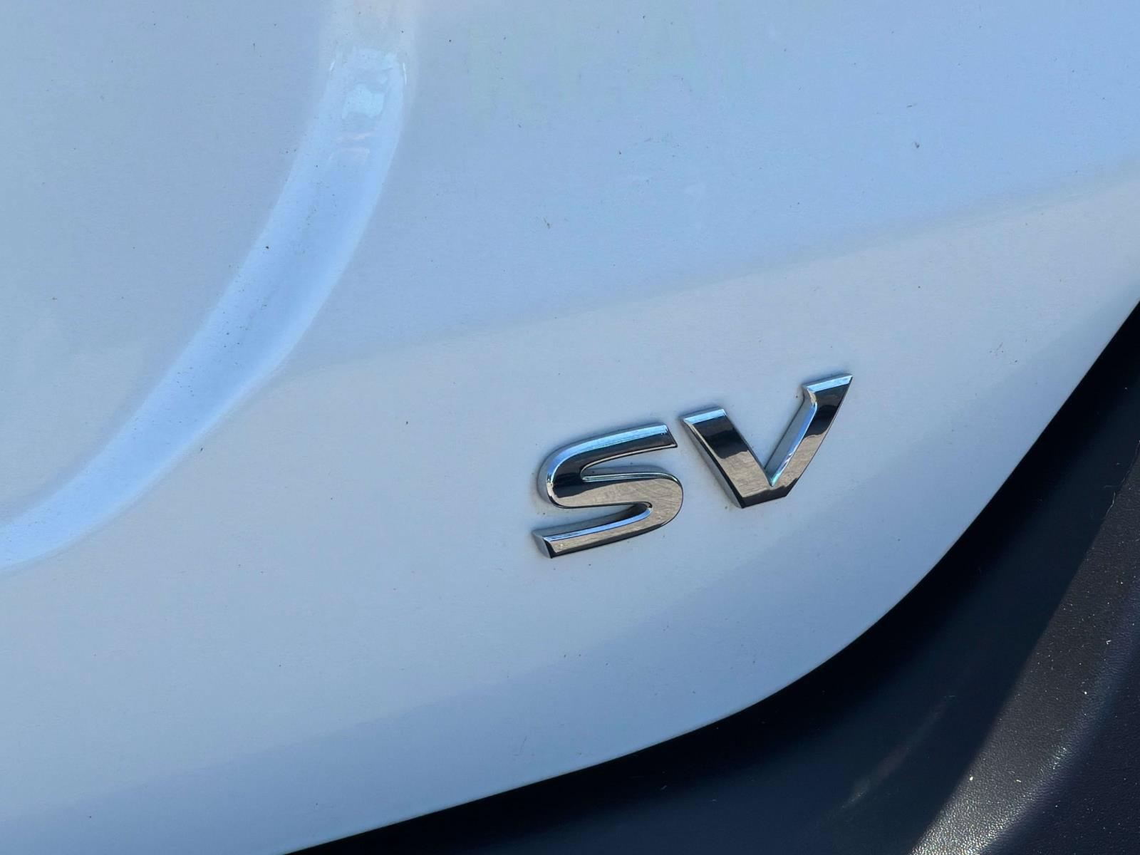 Used 2019 Nissan Kicks S FWD image 14