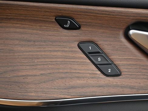 Used 2022 Jeep Grand Cherokee L Summit w/ Advanced Protech Group IV image 42