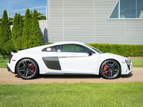 Certified 2023 Audi R8 V10 performance AWD/4WD image 36