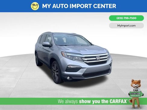 Used 2017 Honda Pilot Elite image 1