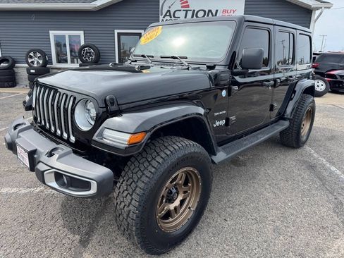 Used 2021 Jeep Wrangler Unlimited Sahara AWD/4WD image 1
