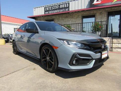 Used 2020 Honda Civic Sport image 6