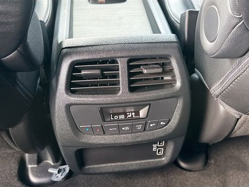 Used 2022 Honda Pilot Special Edition image 23