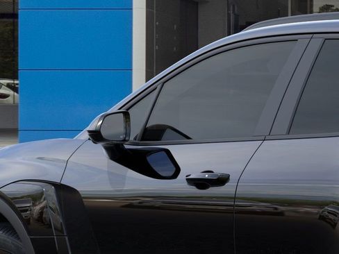 New 2026 Chevrolet Blazer EV LT image 12