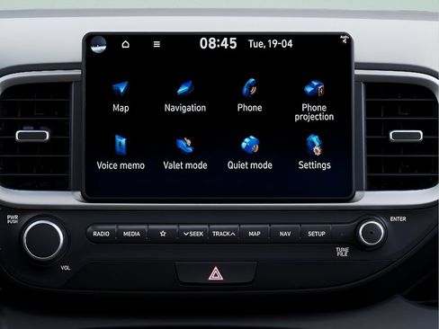 Used 2025 Hyundai Venue Limited FWD image 13