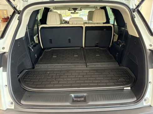 Used 2025 INFINITI QX60 Luxe image 9