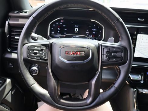 Certified 2025 GMC Sierra 1500 AT4 w/ Technology Package AWD/4WD image 32