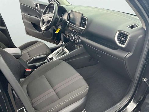 Certified 2023 Hyundai Venue SEL image 14