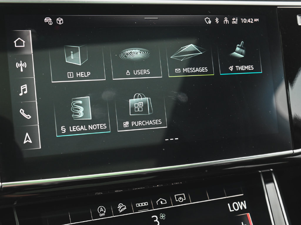 Used 2023 Audi Q7 3.0T Premium w/ Convenience Package AWD/4WD image 22