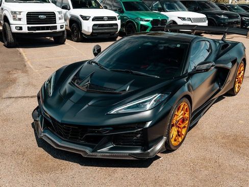 Used 2026 Chevrolet Corvette ZR1 w/ ZR1 Carbon Fiber Aero Package RWD image 12