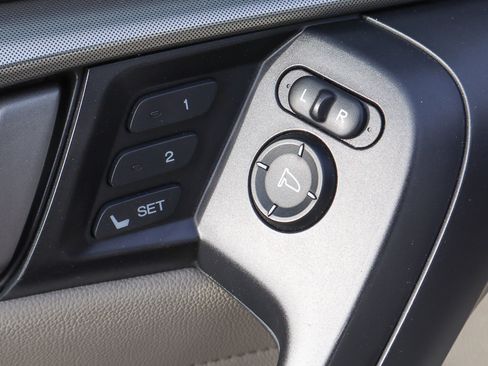 Used 2009 Acura TL image 15