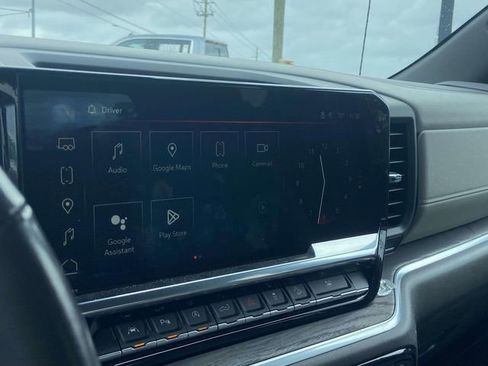 Certified 2022 GMC Sierra 1500 SLT w/ SLT Premium Plus Package image 21