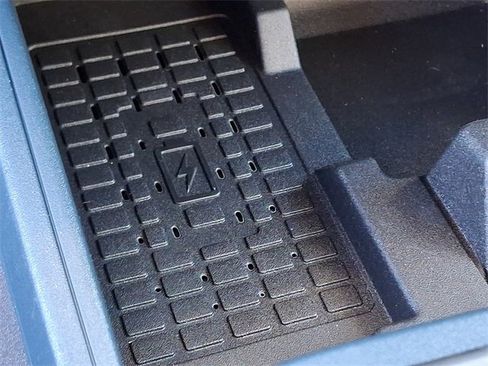 New 2025 Ford Maverick Lariat w/ Black Appearance Package image 18