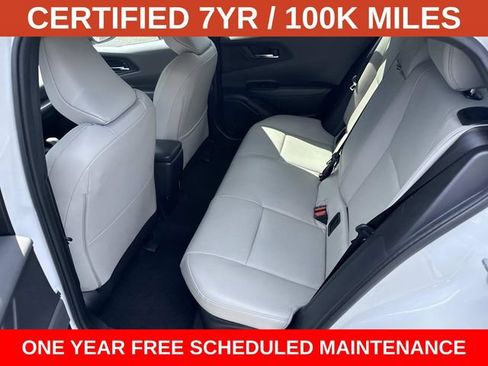 Used 2025 Toyota Prius Limited FWD image 17