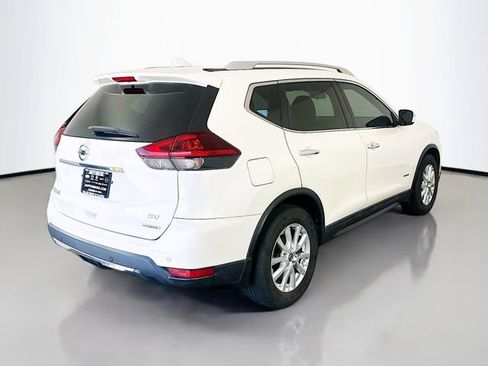 Used 2019 Nissan Rogue SV image 7