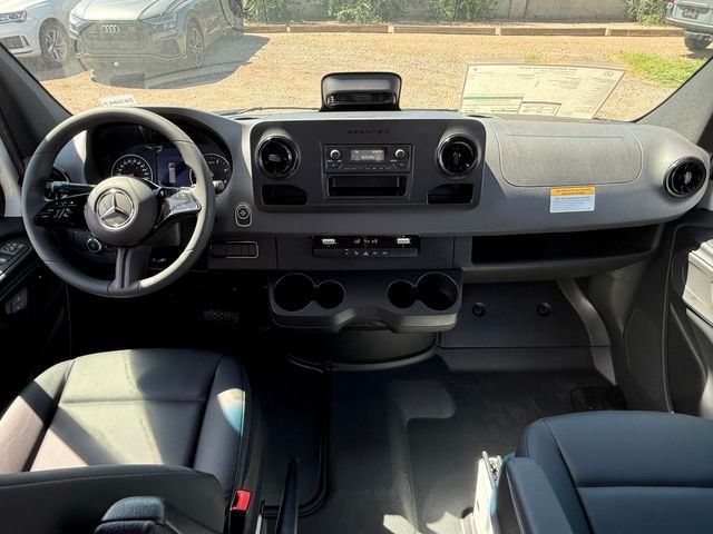 New 2026 Mercedes-Benz Sprinter 2500 image 23