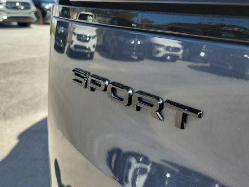Used 2024 Land Rover Range Rover Sport Dynamic SE image 6