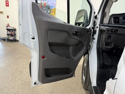 Used 2023 Ford Transit 250 148 High Roof Extended RWD image 29