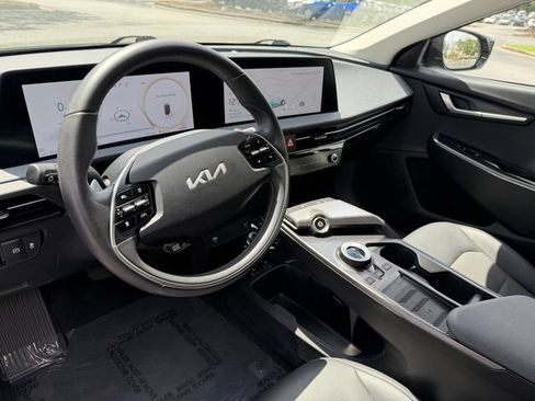 Certified 2024 Kia EV6 Light RWD image 14