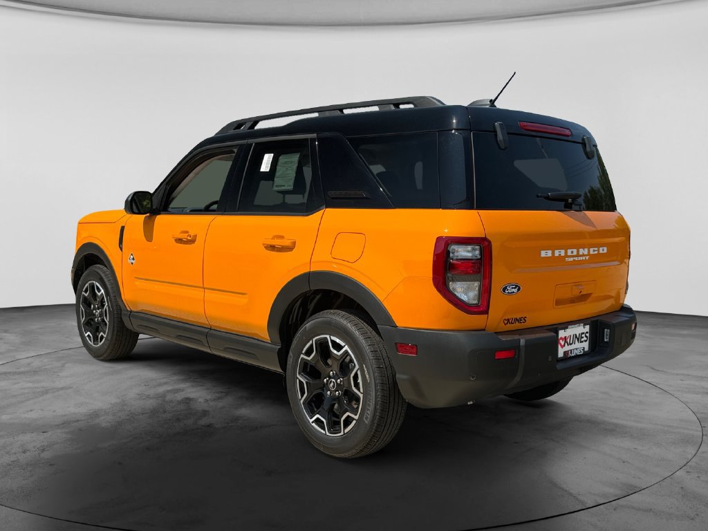New 2026 Ford Bronco Sport Outer Banks AWD/4WD image 7