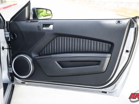 Used 2012 Ford Mustang Shelby GT500 w/ SVT Performance Pkg image 59