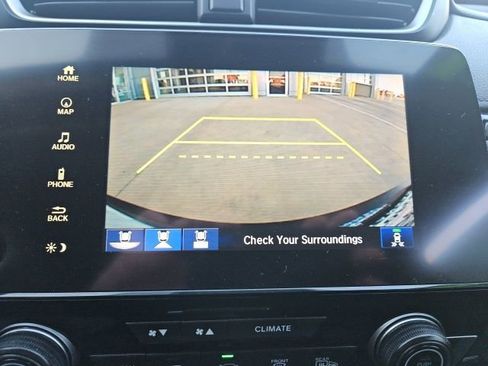 Used 2021 Honda CR-V Touring image 18