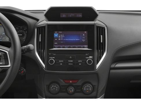 Used 2019 Subaru Forester Premium AWD/4WD image 7