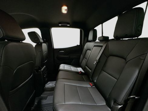 New 2026 GMC Canyon Elevation w/ Convenience Package image 28