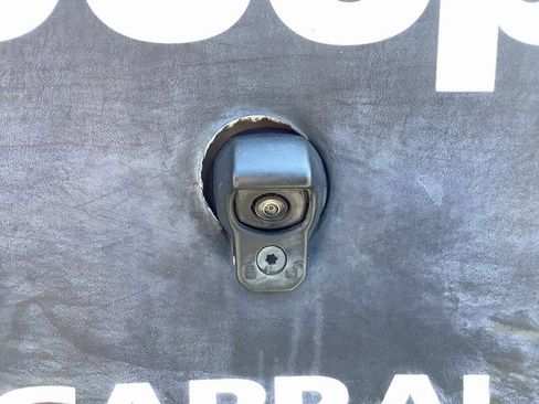 Used 2023 Jeep Wrangler Sport S image 28