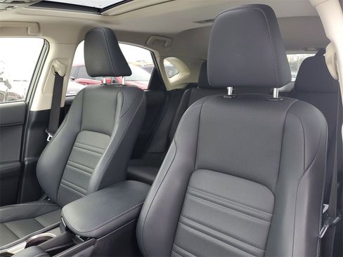 Used 2016 Lexus NX 200t 200t image 12