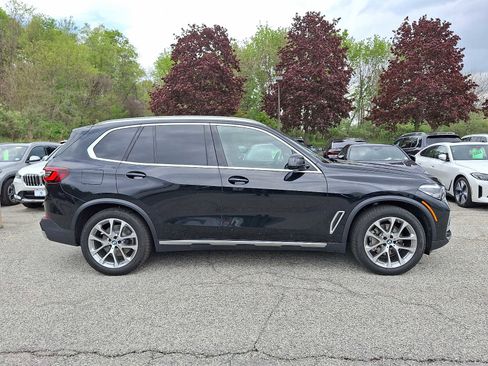 Used 2023 BMW X5 xDrive40i w/ Premium Package AWD/4WD image 7