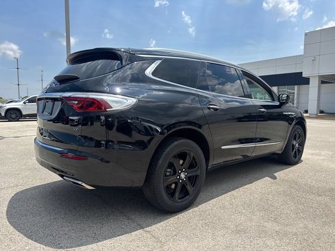 Used 2023 Buick Enclave Essence w/ Experience Buick Package FWD image 6