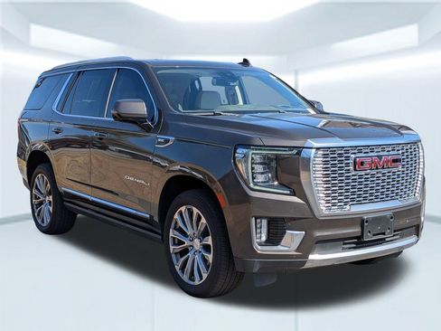 Used 2021 GMC Yukon Denali image 7