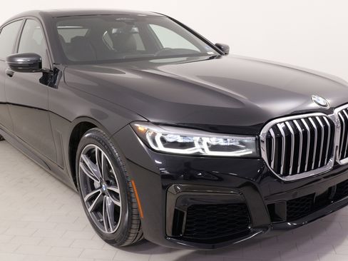 Used 2022 BMW 750i xDrive 750i xDrive w/ Executive Package image 7