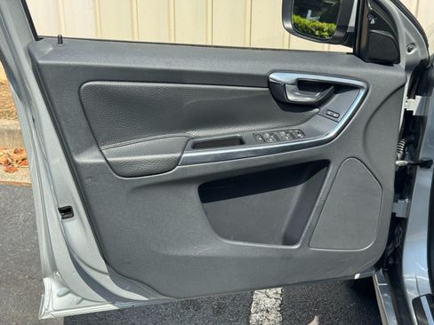 Used 2014 Volvo XC60 3.2 FWD image 39