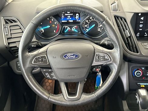 Used 2018 Ford Escape SEL AWD/4WD image 16