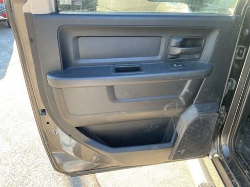 Used 2020 RAM 2500 Tradesman image 27