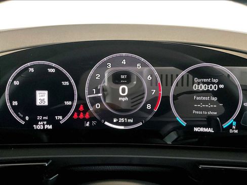 New 2026 Porsche Cayenne image 17