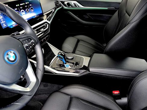 Used 2023 BMW i4 eDrive40 w/ Premium Package RWD image 19