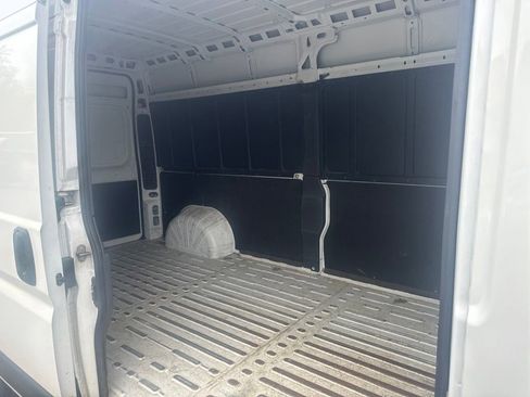 Used 2023 RAM ProMaster 2500 FWD image 31