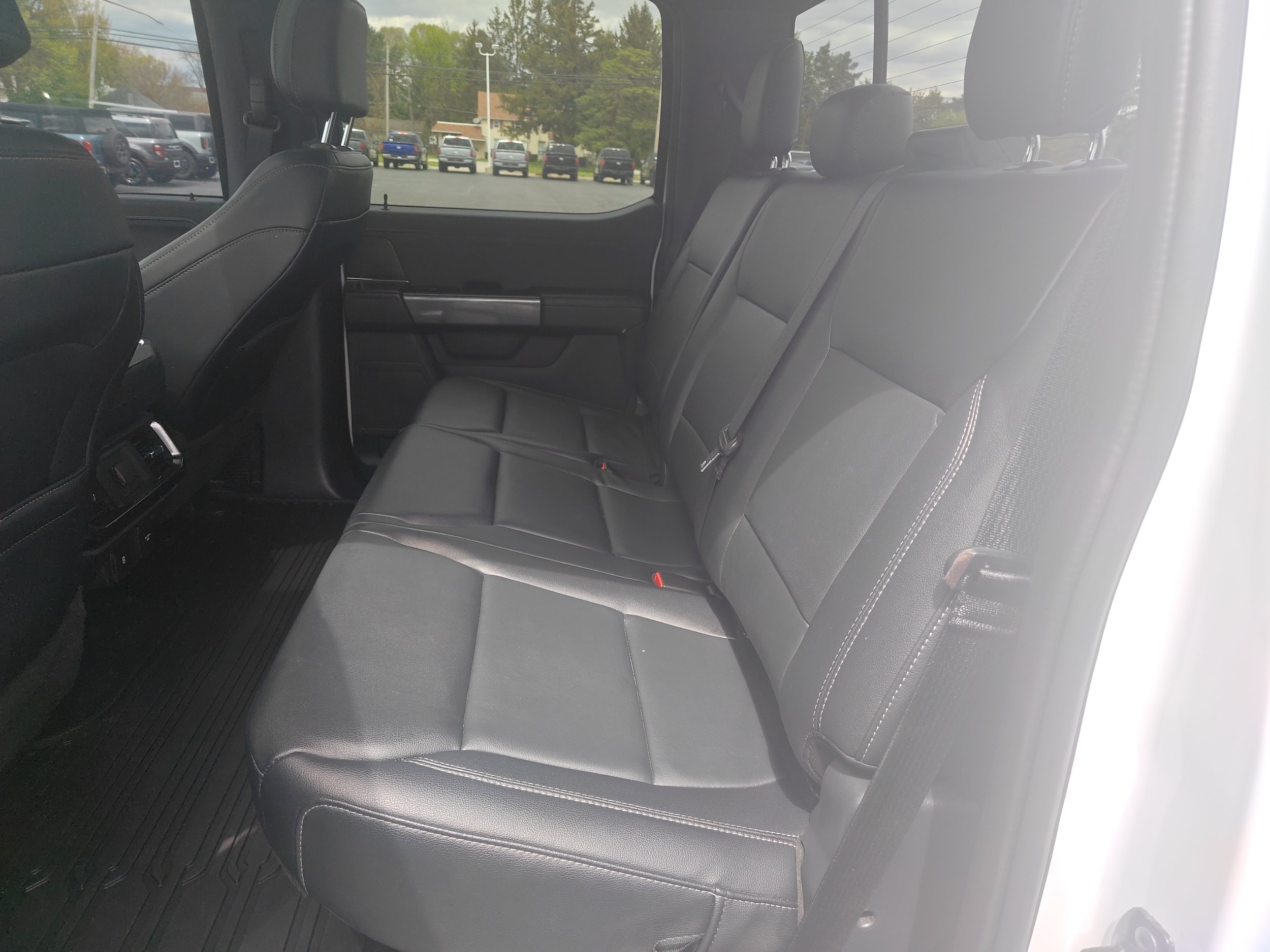 Used 2022 Ford F150 XLT w/ Equipment Group 302A High AWD/4WD image 22