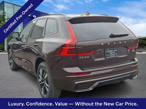 Used 2026 Volvo XC60 B5 Plus w/ Protection Package Premier AWD/4WD image 3