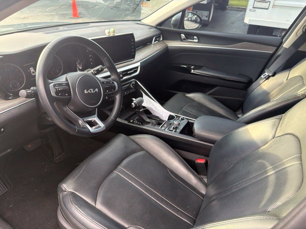 Used 2023 Kia K5 EX FWD image 11