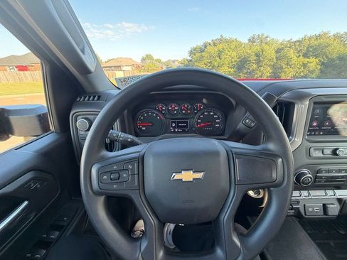 Used 2025 Chevrolet Silverado 3500 W/T AWD/4WD image 19
