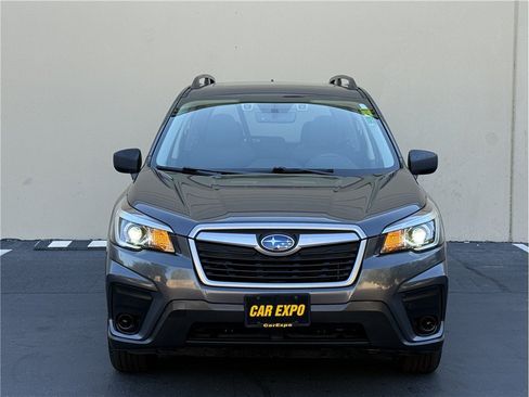 Used 2020 Subaru Forester Premium w/ Popular Package #1 AWD/4WD image 2