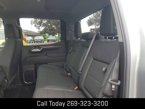 New 2026 GMC Sierra 1500 Elevation image 24