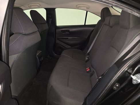 Used 2022 Toyota Corolla LE image 13