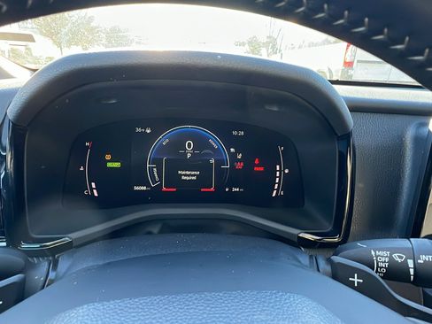 Used 2025 Toyota Camry SE image 29