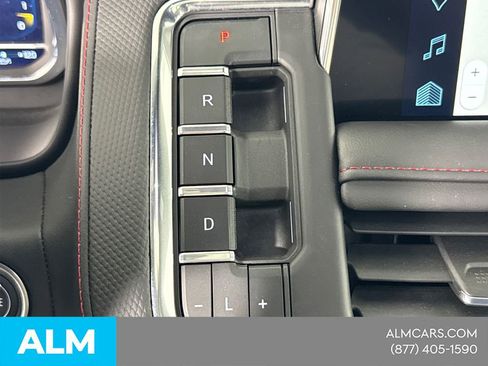 Used 2024 Chevrolet Suburban RST w/ Luxury Package image 39