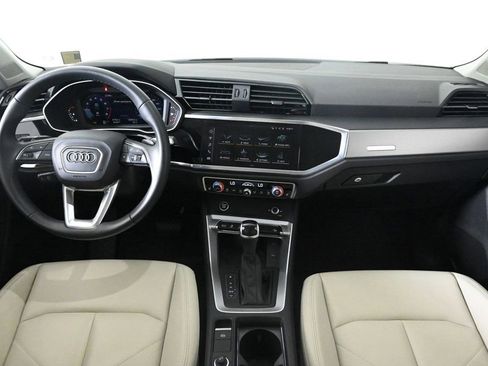 Used 2025 Audi Q3 2.0T Premium w/ Convenience Package image 9